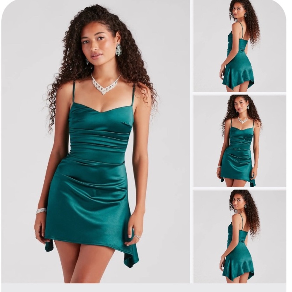 Windsor Show Off that Flair Satin A-line Mini Dress - Emerald, XS